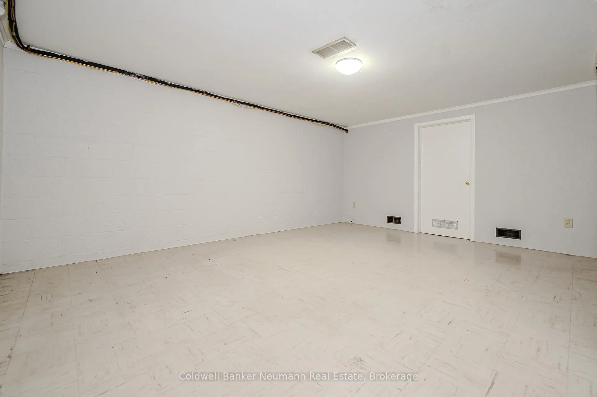 Photo 20 of 144 Princeton Drive, Hamilton, Sherwood — HOMEH