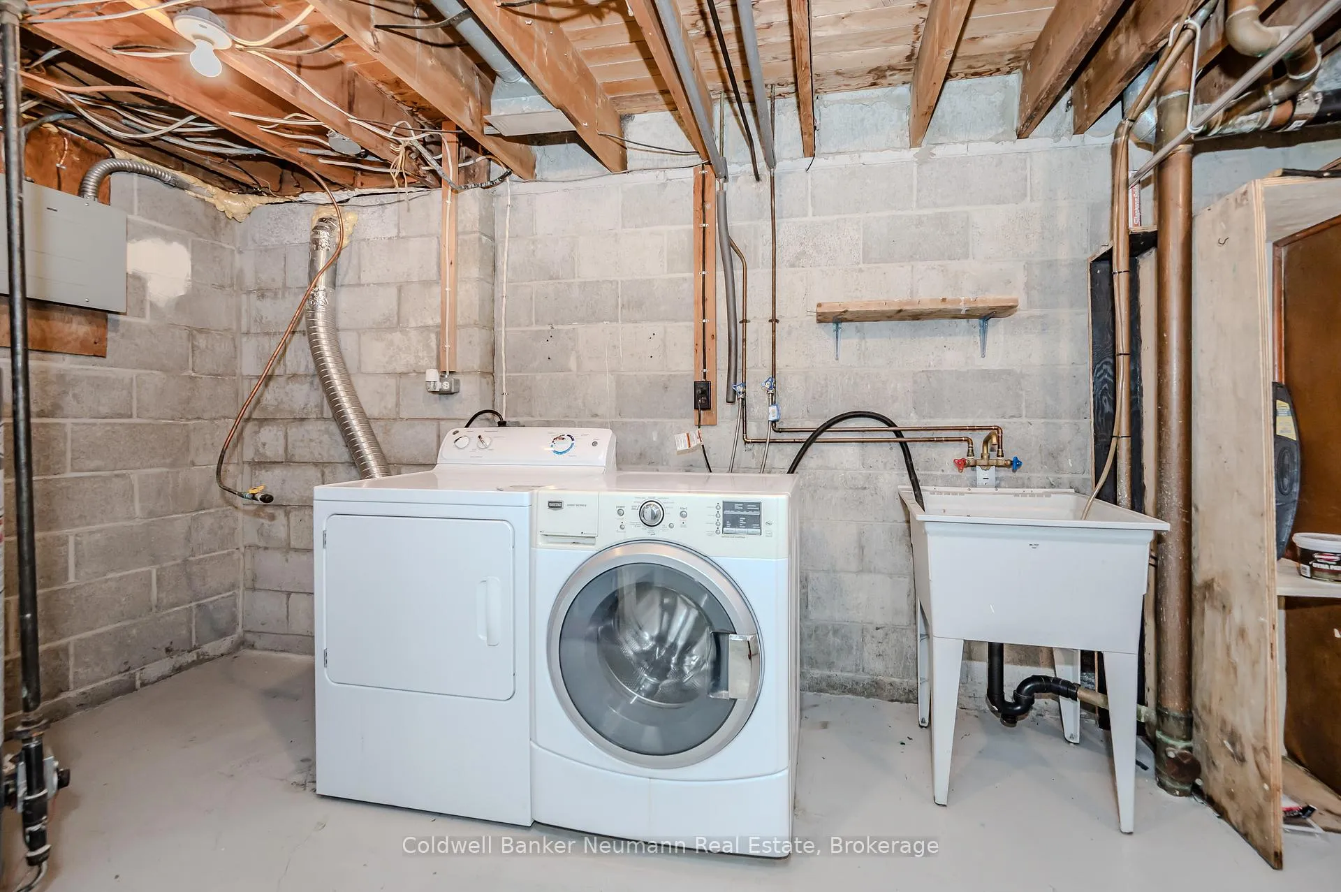 Photo 21 of 144 Princeton Drive, Hamilton, Sherwood — HOMEH