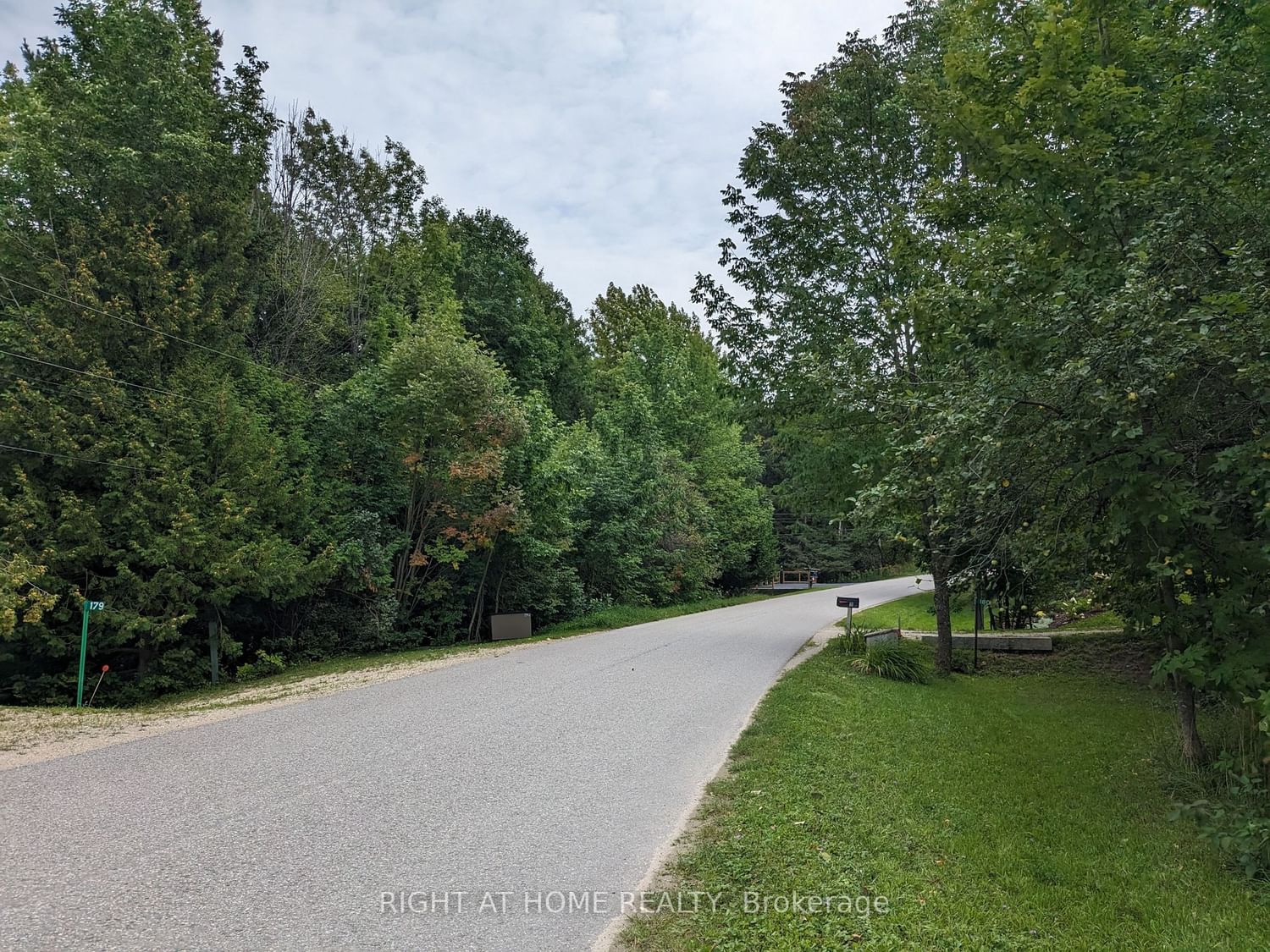 Front of Bowles Bluff Rd