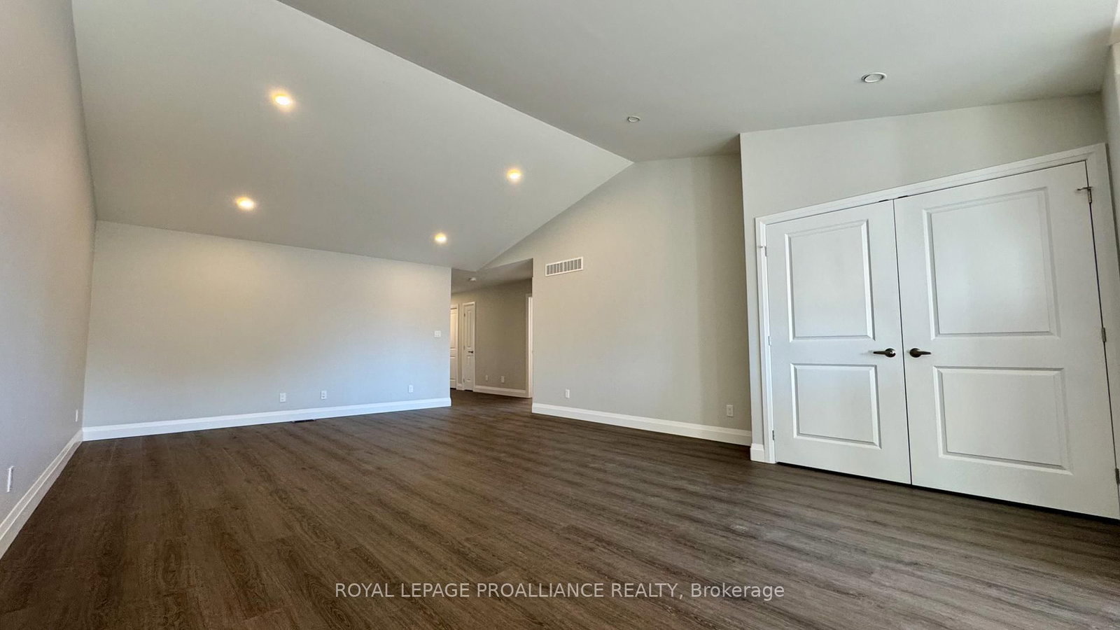 Photo 5 of 43 Mackenzie John Cres, Brighton — HOMEH