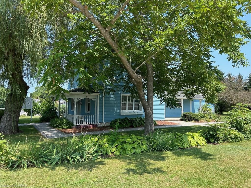 Photo 2 of 5 The Square Highway, Bluewater, Bayfield — HOMEH