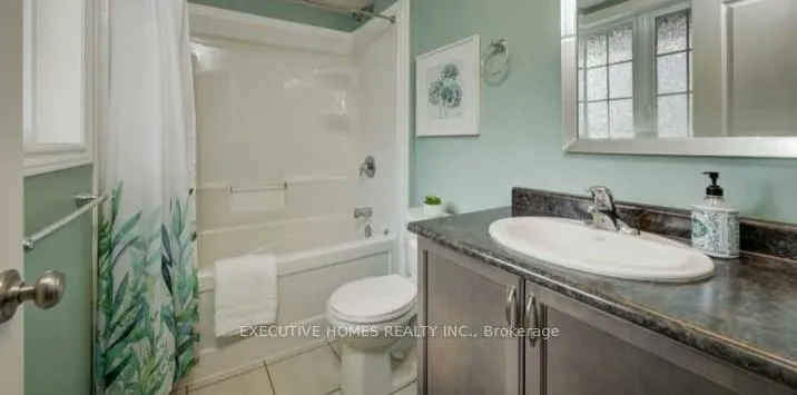Photo 9 of Unit 13A, 55 Mooregate Crescent, Kitchener — HOMEH