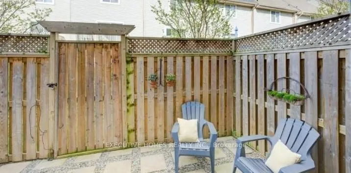 Photo 11 of Unit 13A, 55 Mooregate Crescent, Kitchener — HOMEH