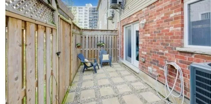 Photo 12 of Unit 13A, 55 Mooregate Crescent, Kitchener — HOMEH