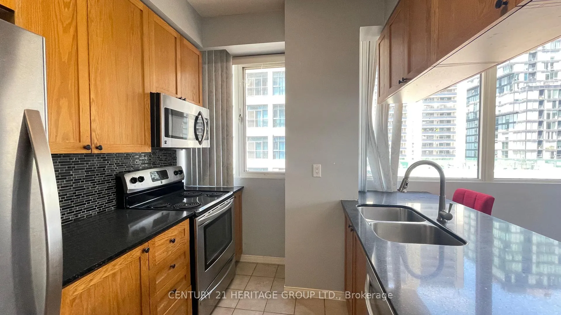 Photo 6 of Unit 507, 555 Yonge Street, Toronto, Church-Yonge Corridor — HOMEH