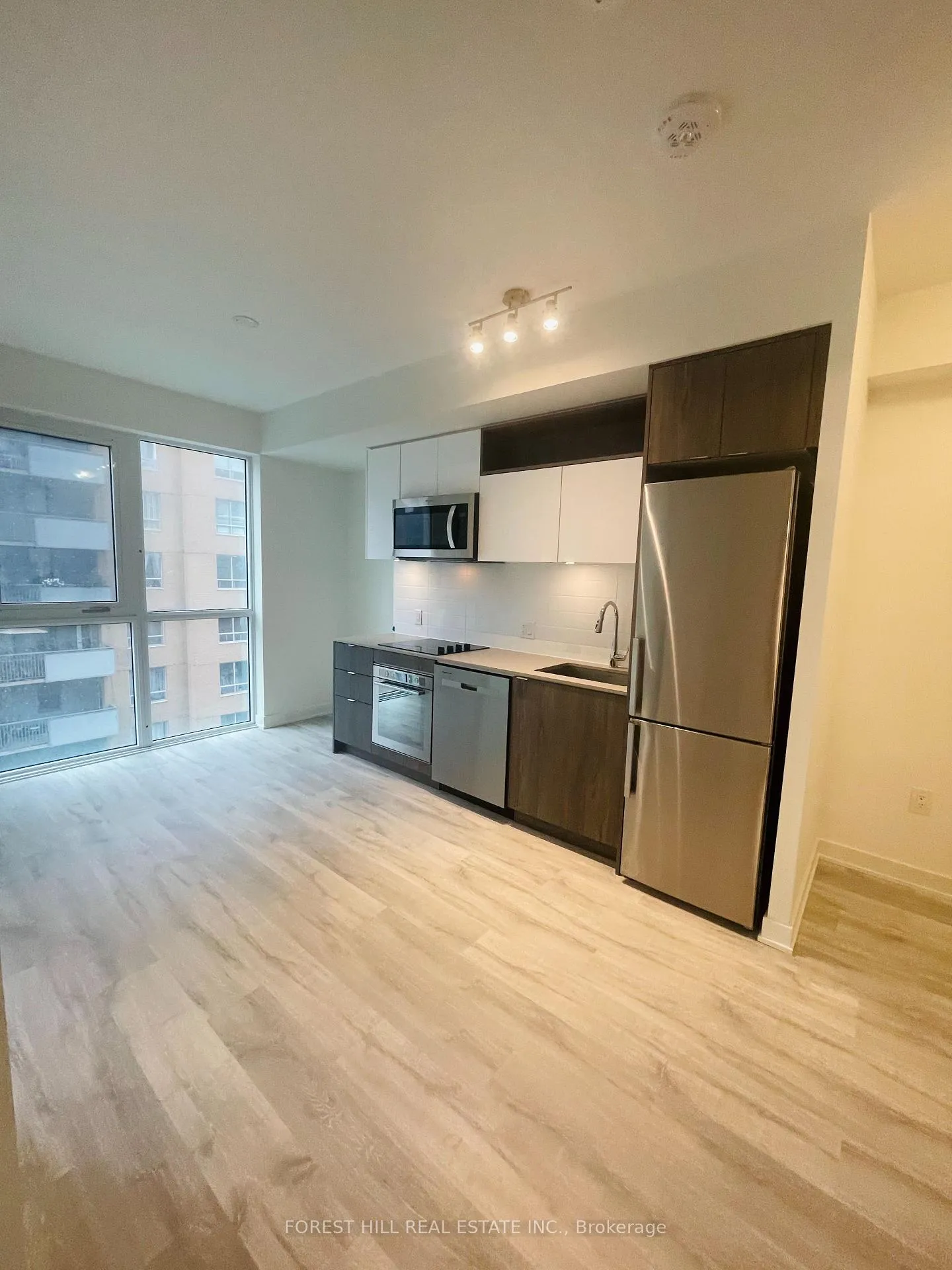 Photo 2 of Unit 606, 100 Dalhousie Street, Toronto, Church-Yonge Corridor — HOMEH