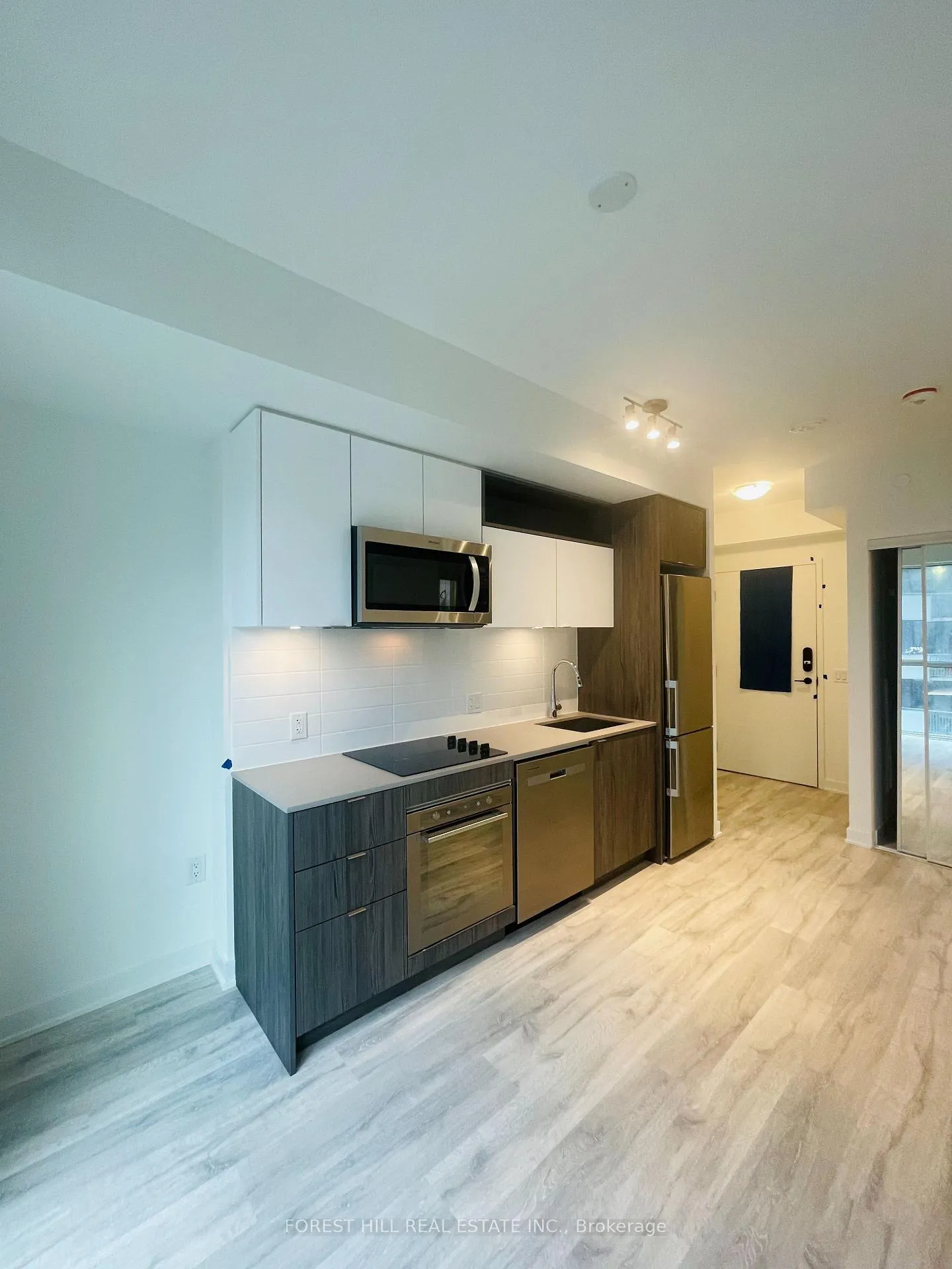 Photo 3 of Unit 606, 100 Dalhousie Street, Toronto, Church-Yonge Corridor — HOMEH