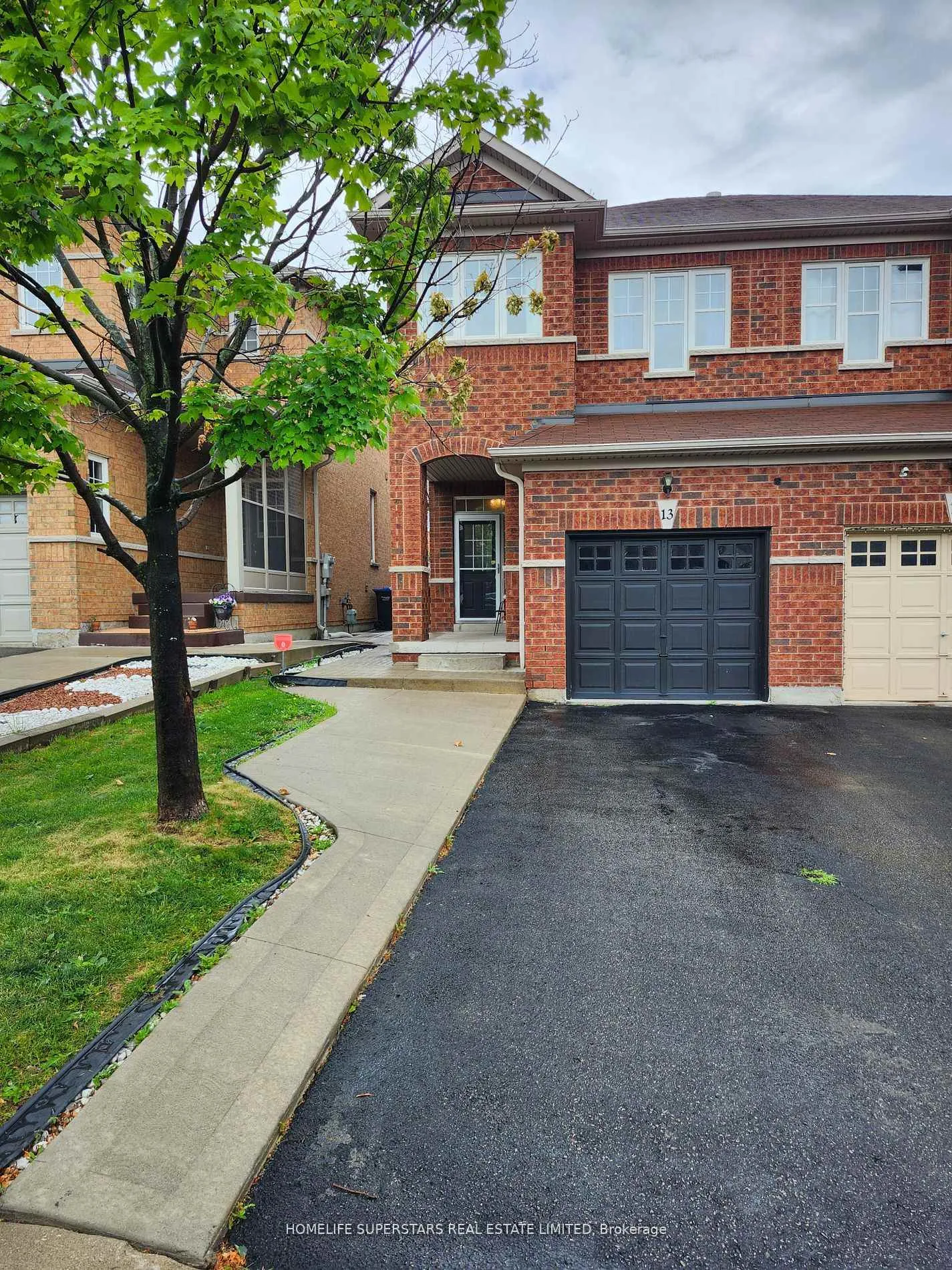 Photo 1 of 13 Rocky Point Crescent, Brampton, Madoc — HOMEH