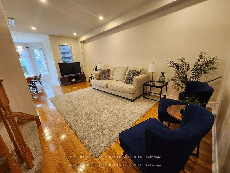 Photo 8 of 13 Rocky Point Crescent, Brampton, Madoc — HOMEH