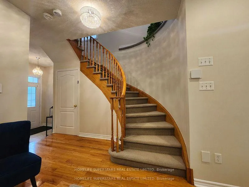 Photo 11 of 13 Rocky Point Crescent, Brampton, Madoc — HOMEH