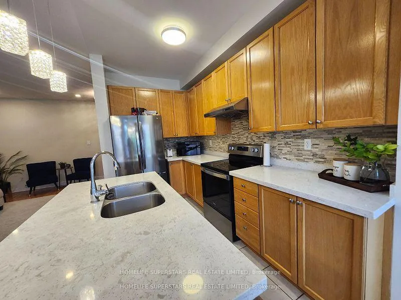 Photo 14 of 13 Rocky Point Crescent, Brampton, Madoc — HOMEH