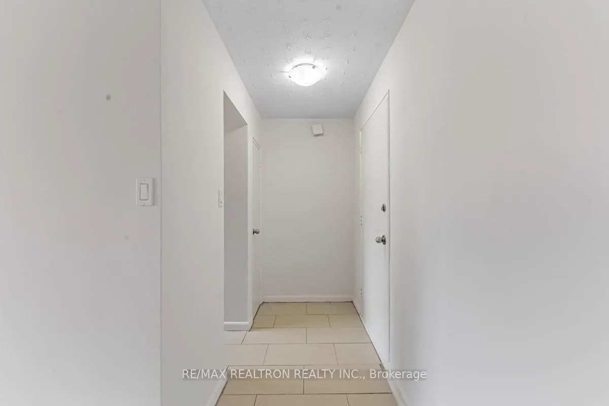 Photo 15 of Unit 506, 2895 Bathurst Street, Toronto, Bedford Park-Nortown — HOMEH