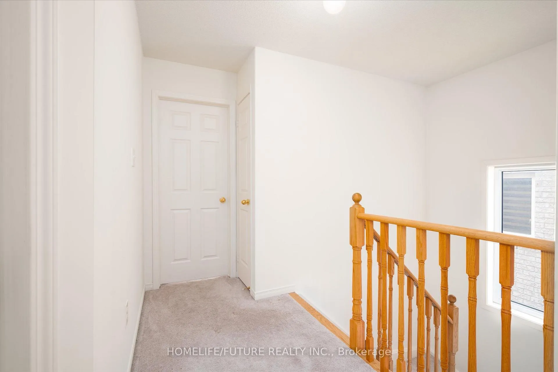 Photo 11 of 39 Barnfield Crescent, Ajax, Central East — HOMEH