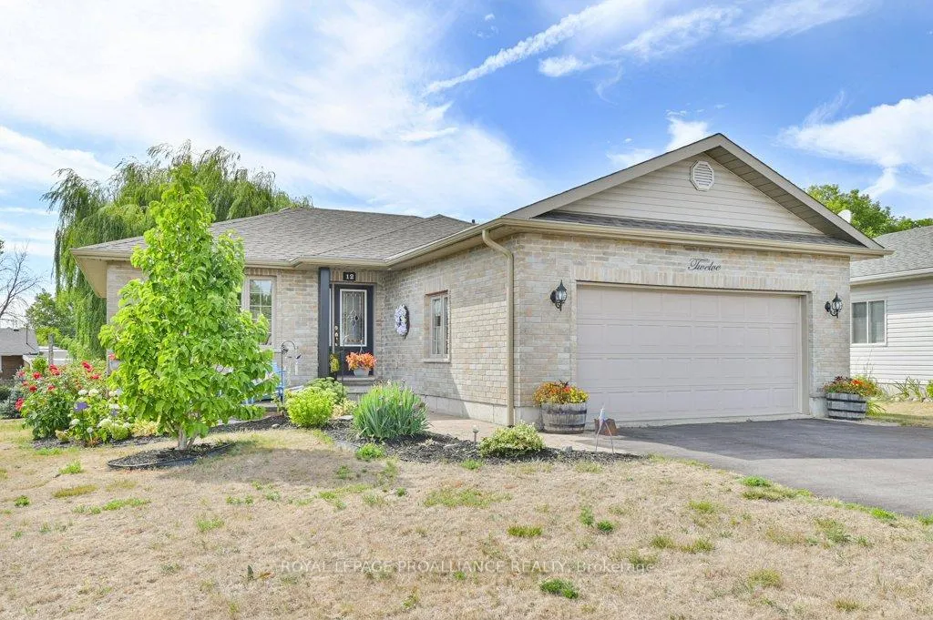 Photo 1 of 12 Stonegate Crescent, Quinte West, Frankford Ward — HOMEH