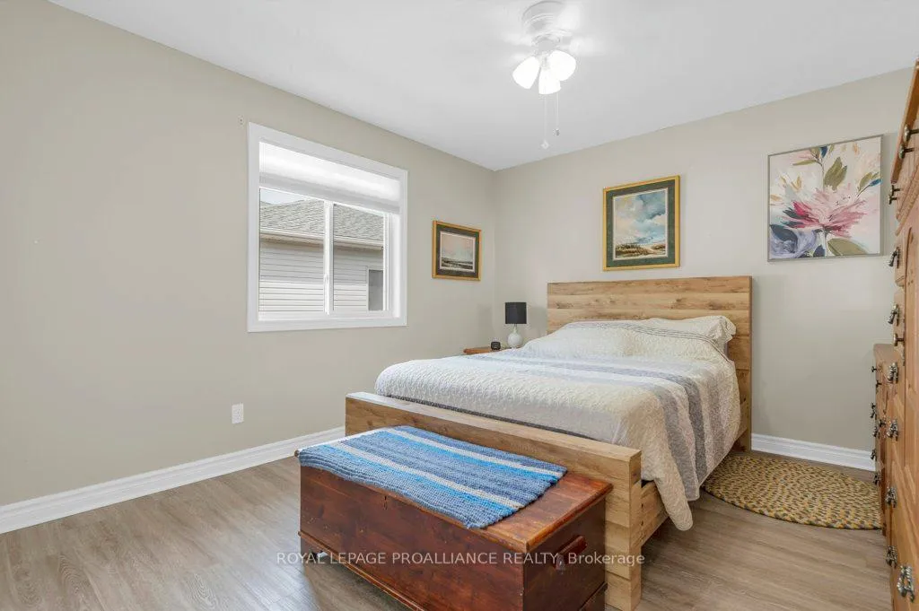 Photo 20 of 12 Stonegate Crescent, Quinte West, Frankford Ward — HOMEH