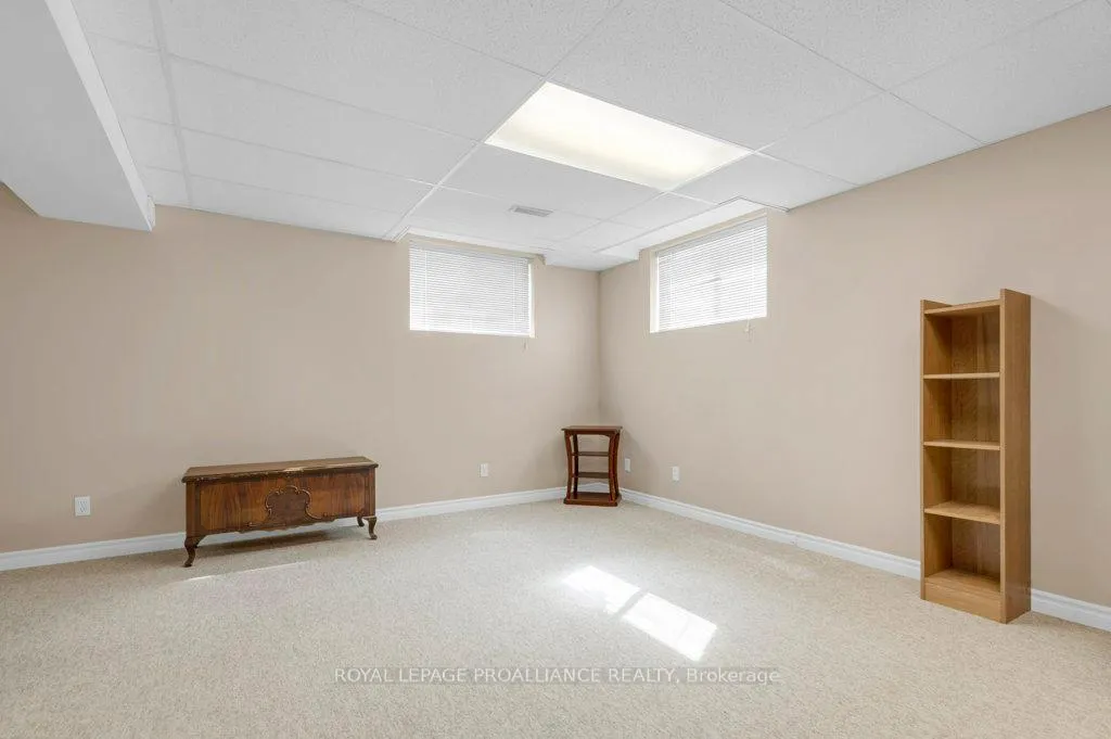 Photo 22 of 12 Stonegate Crescent, Quinte West, Frankford Ward — HOMEH