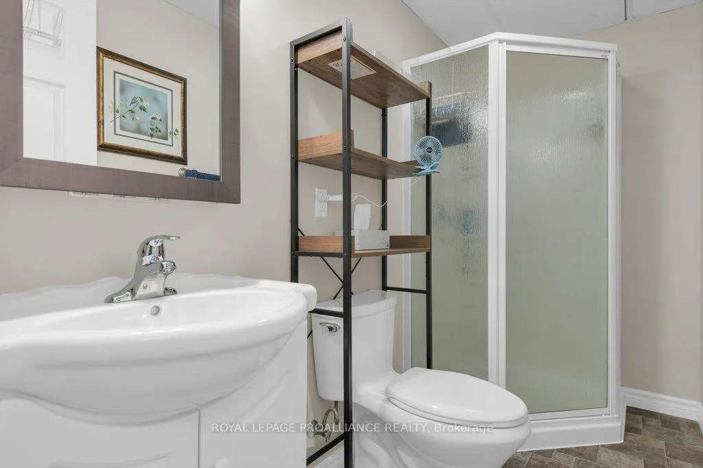 Photo 27 of 12 Stonegate Crescent, Quinte West, Frankford Ward — HOMEH