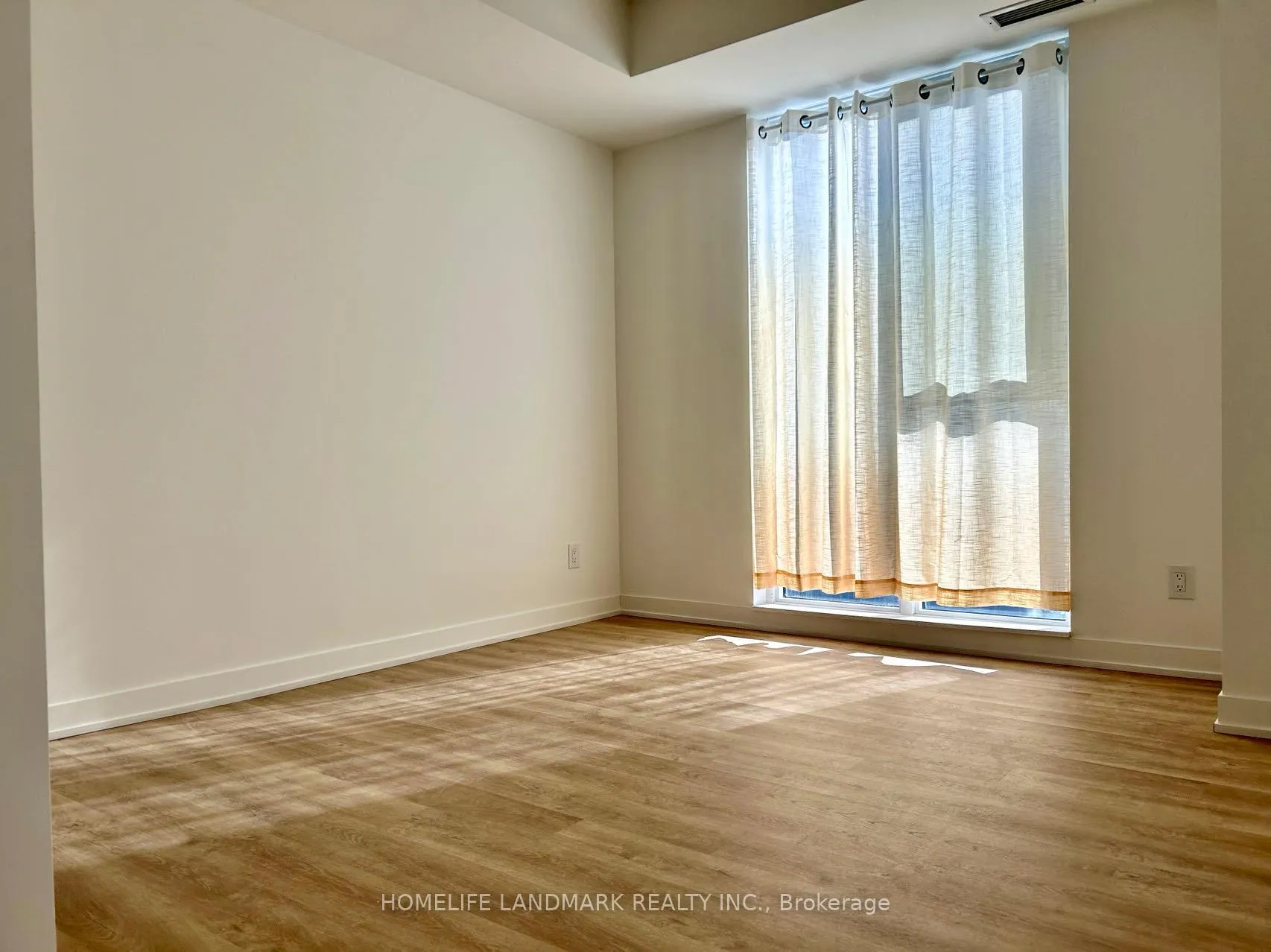 Photo 2 of Unit 619, 8119 Birchmount Road, Markham, Unionville — HOMEH