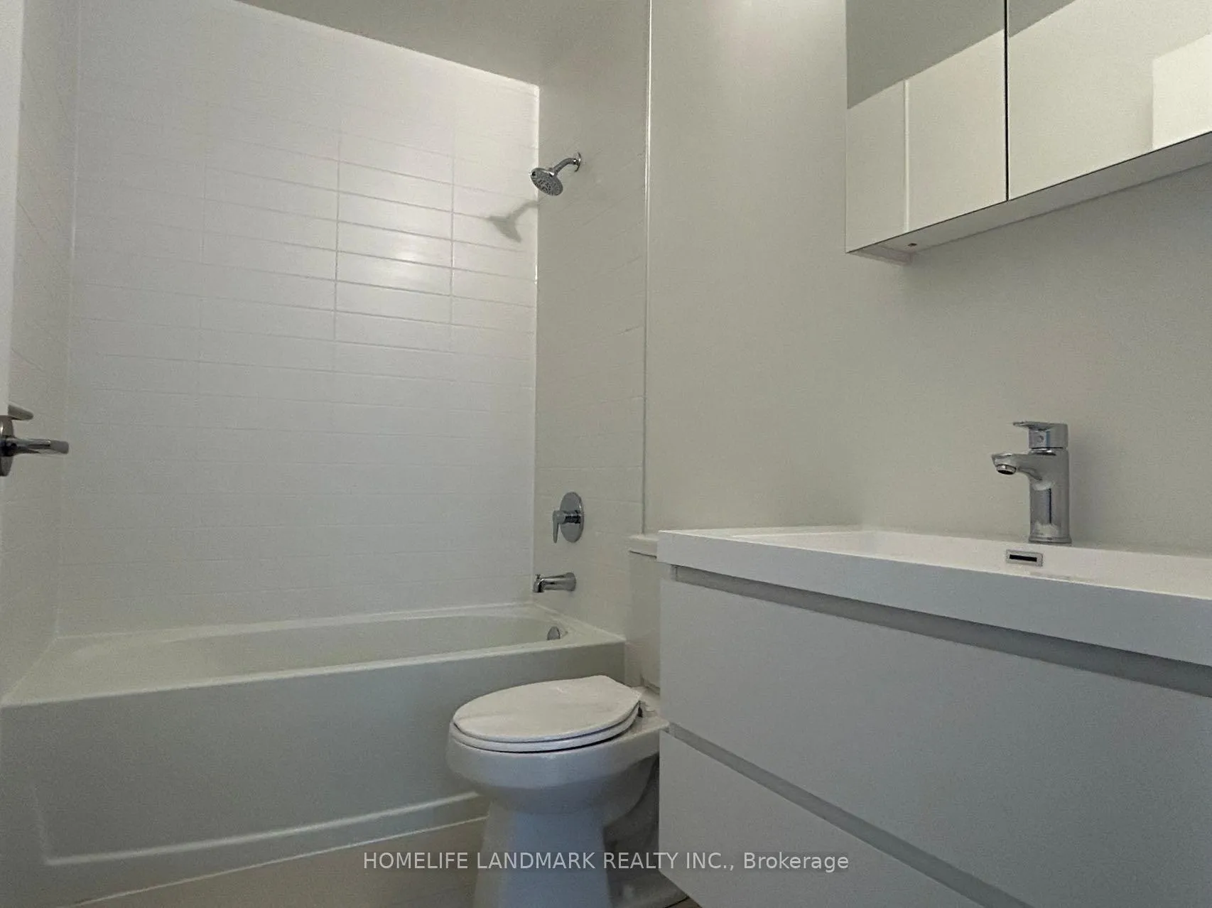 Photo 6 of Unit 619, 8119 Birchmount Road, Markham, Unionville — HOMEH