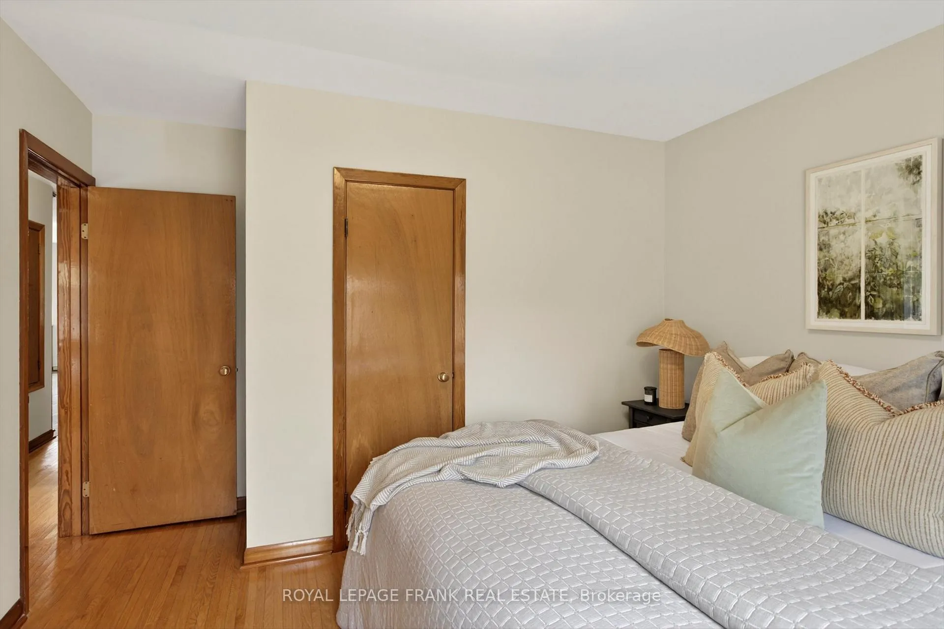 Photo 14 of 929 Western Avenue, Peterborough, Otonabee Ward 1 — HOMEH