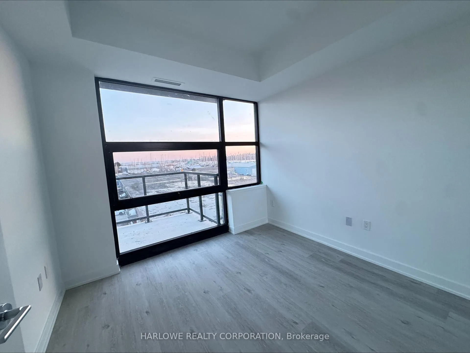 Photo 5 of Unit 431 D, 1614 Charles Street, Whitby, Port Whitby — HOMEH