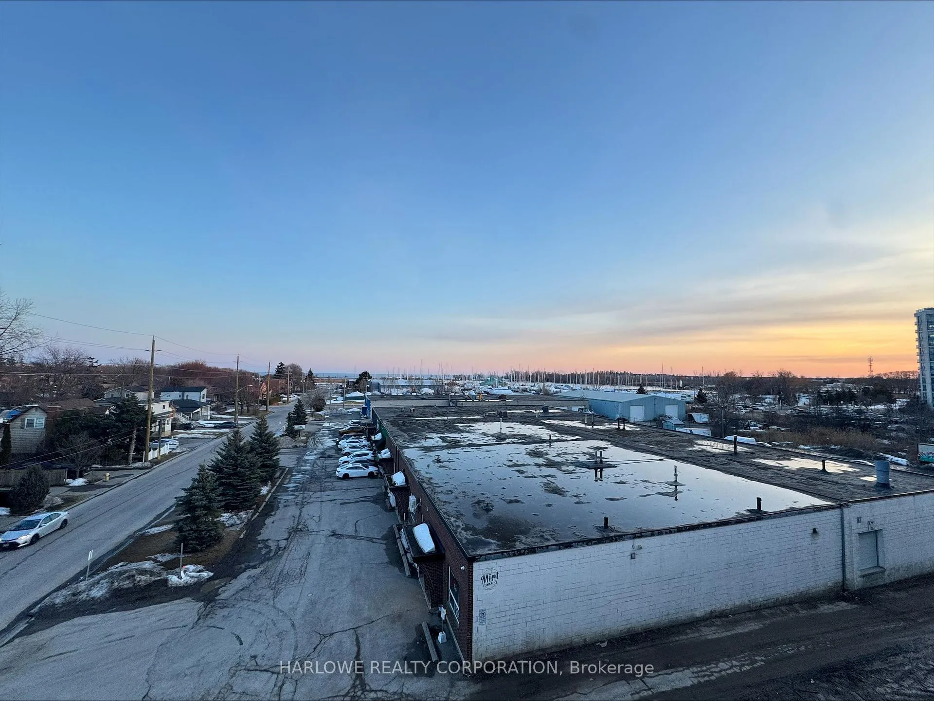Photo 9 of Unit 431 D, 1614 Charles Street, Whitby, Port Whitby — HOMEH