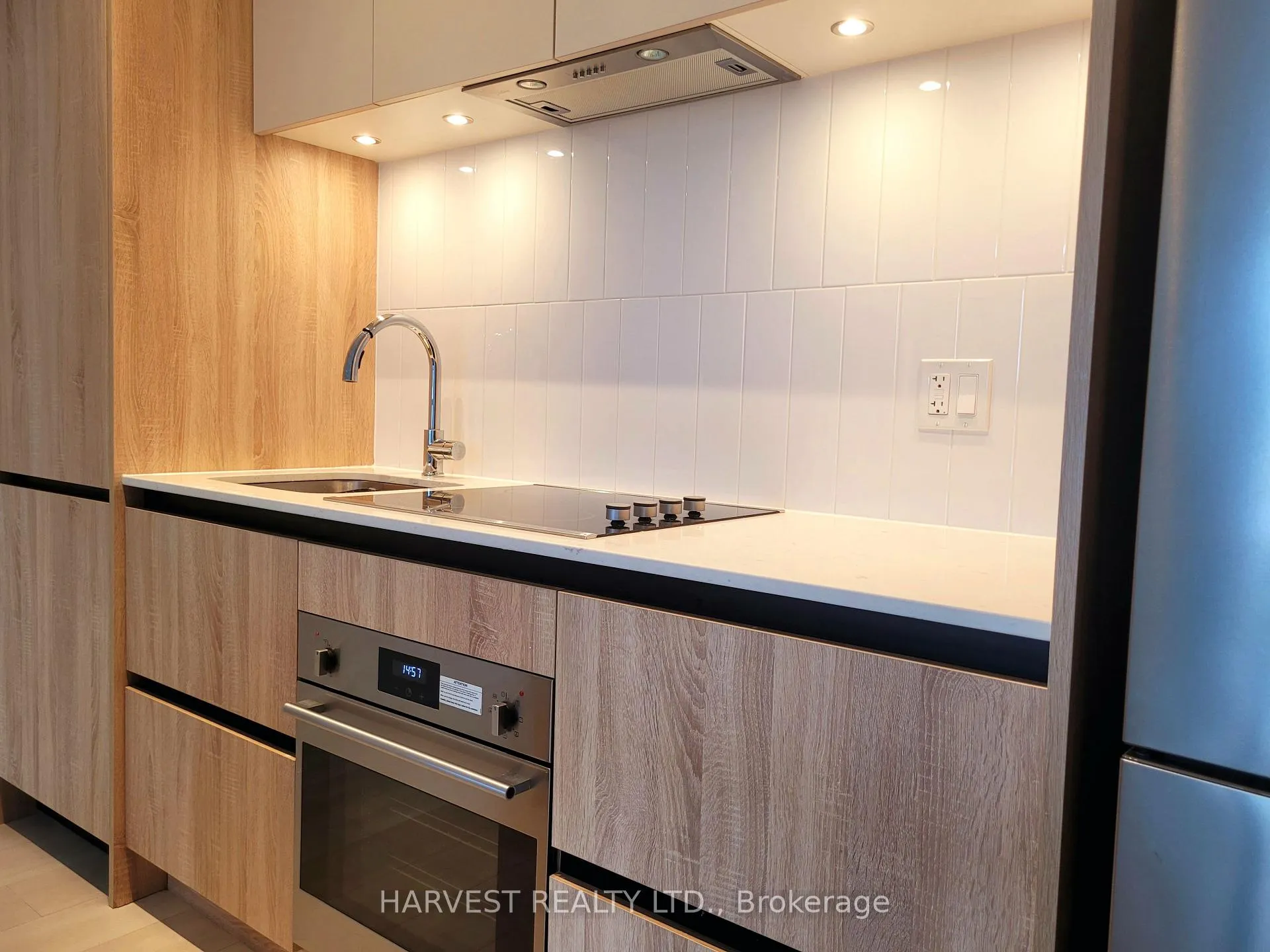 Photo 10 of Unit 424, 7950 Bathurst Street, Vaughan, Beverley Glen — HOMEH
