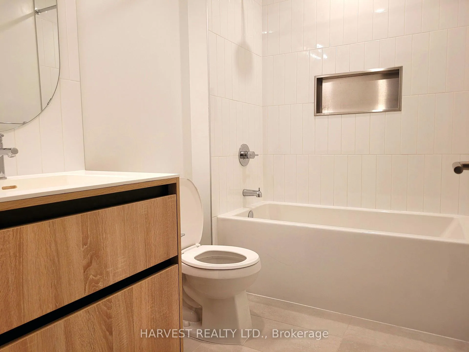 Photo 12 of Unit 424, 7950 Bathurst Street, Vaughan, Beverley Glen — HOMEH