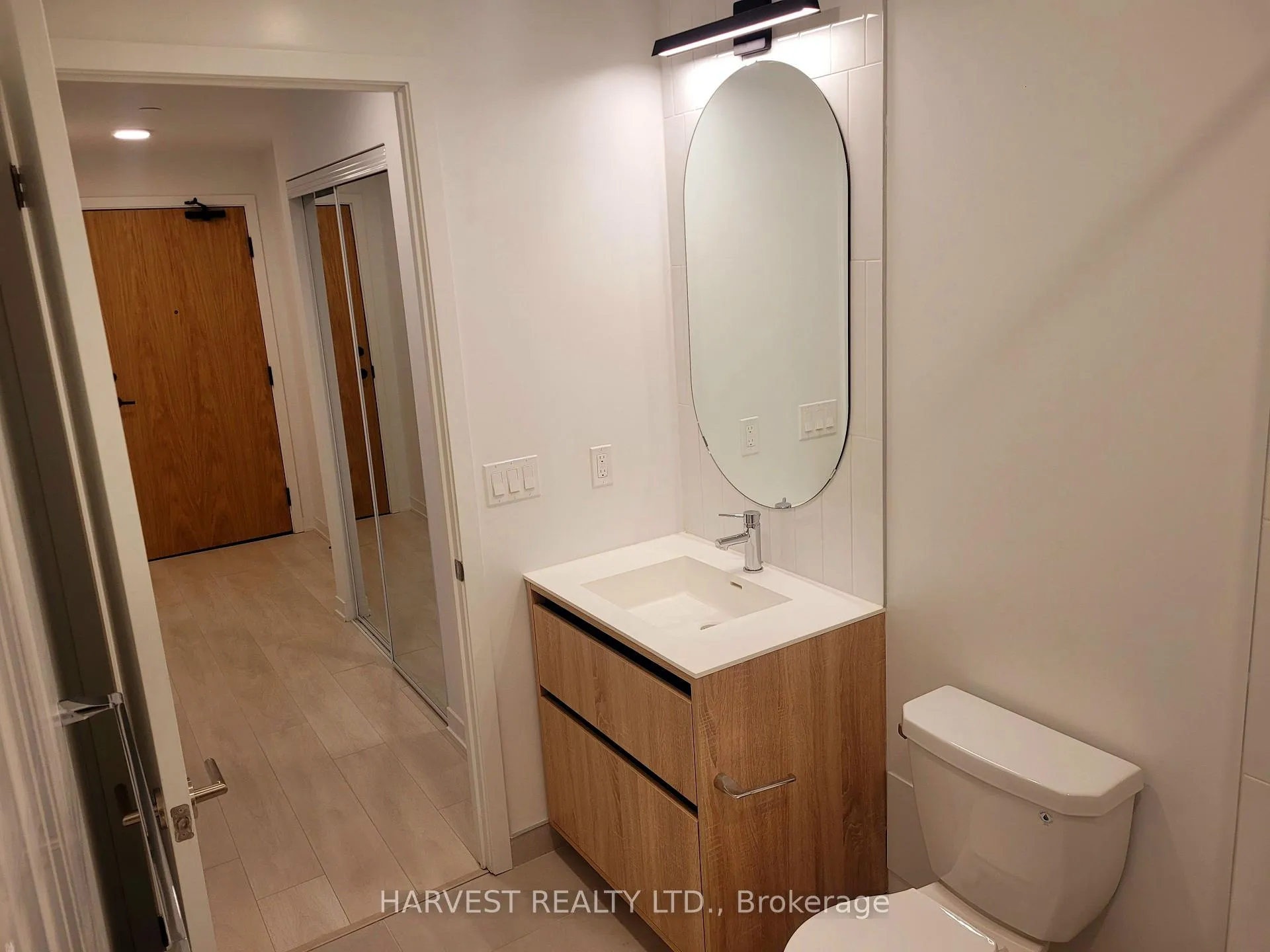 Photo 13 of Unit 424, 7950 Bathurst Street, Vaughan, Beverley Glen — HOMEH
