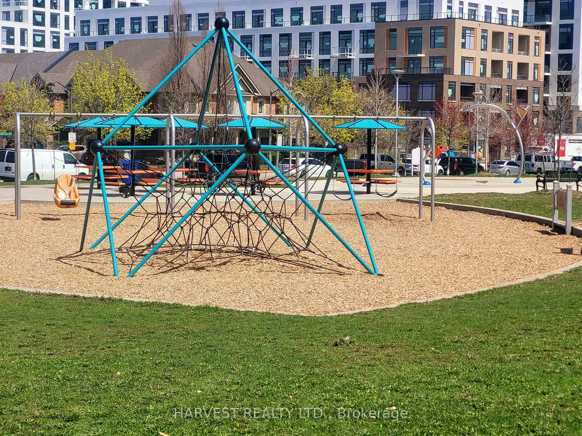 Photo 31 of Unit 424, 7950 Bathurst Street, Vaughan, Beverley Glen — HOMEH