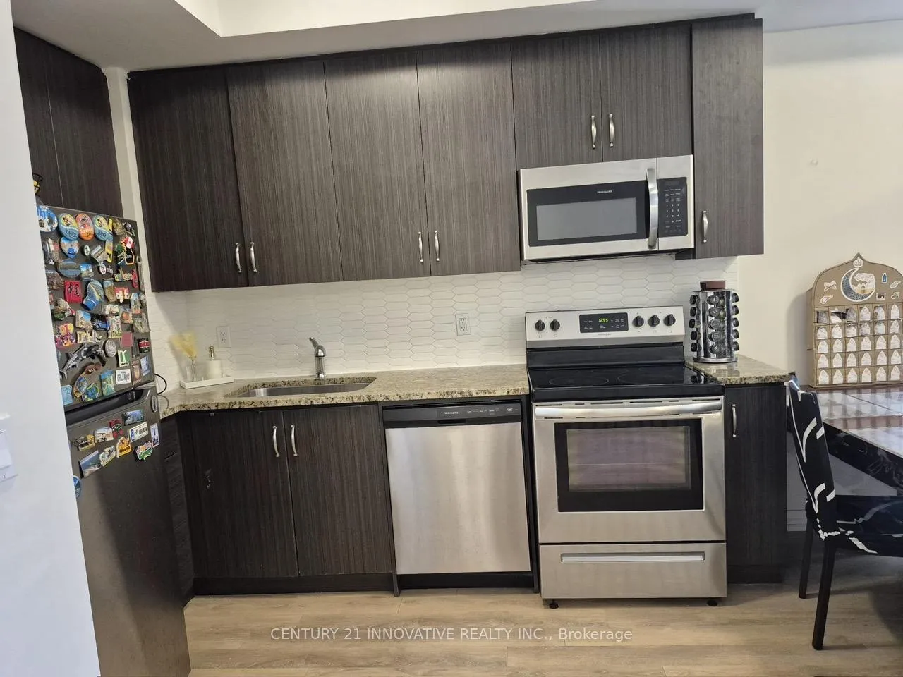 Photo 4 of Unit 611, 2635 William Jackson Drive, Pickering, Duffin Heights — HOMEH