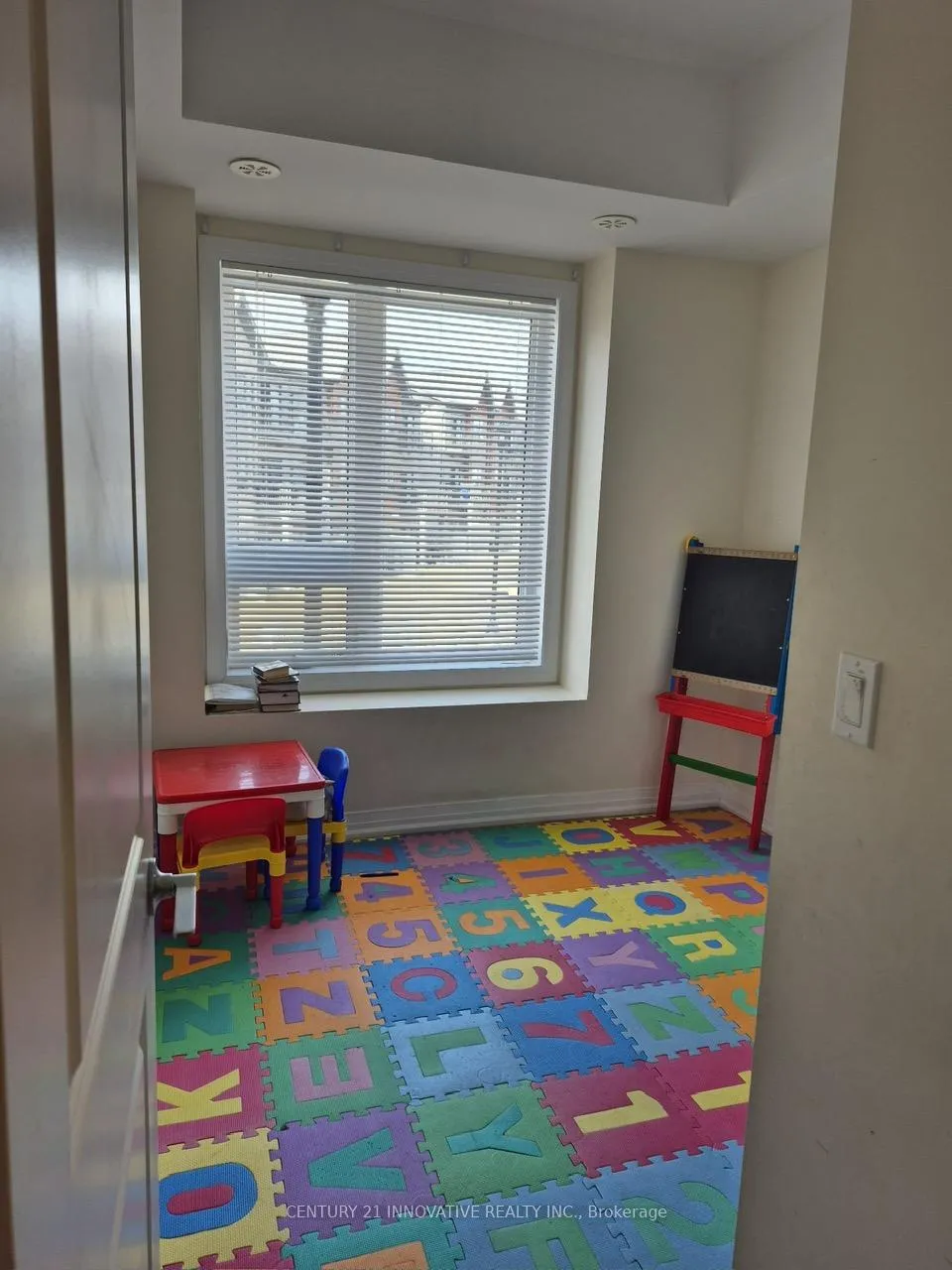 Photo 9 of Unit 611, 2635 William Jackson Drive, Pickering, Duffin Heights — HOMEH