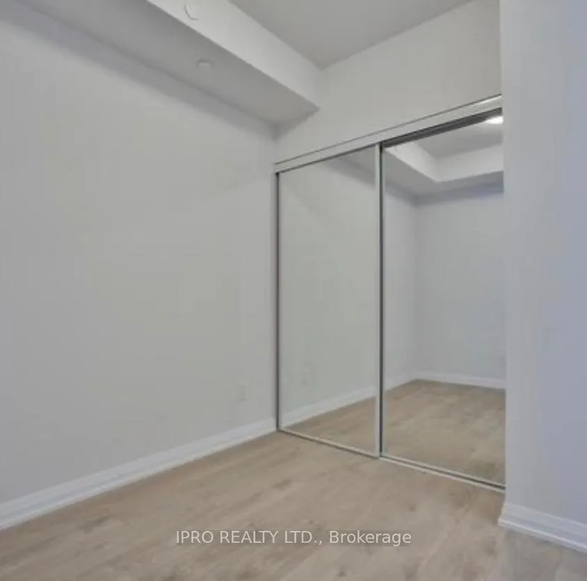 Photo 10 of Unit 3408, 7895 Jane Street, Vaughan, Concord — HOMEH
