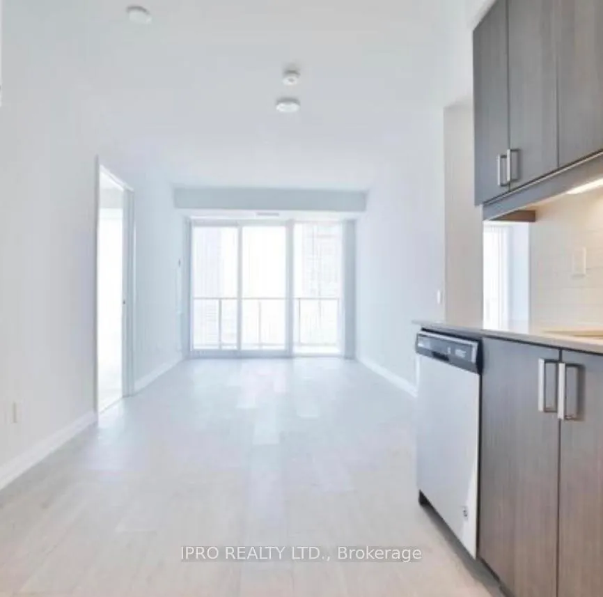 Photo 22 of Unit 3408, 7895 Jane Street, Vaughan, Concord — HOMEH