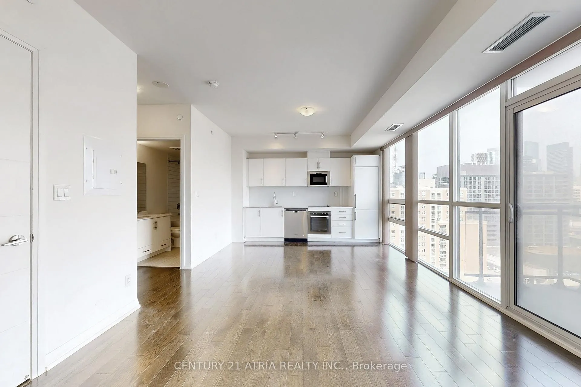 Photo 7 of Unit 1621, 460 Adelaide Street E, Toronto, Moss Park — HOMEH