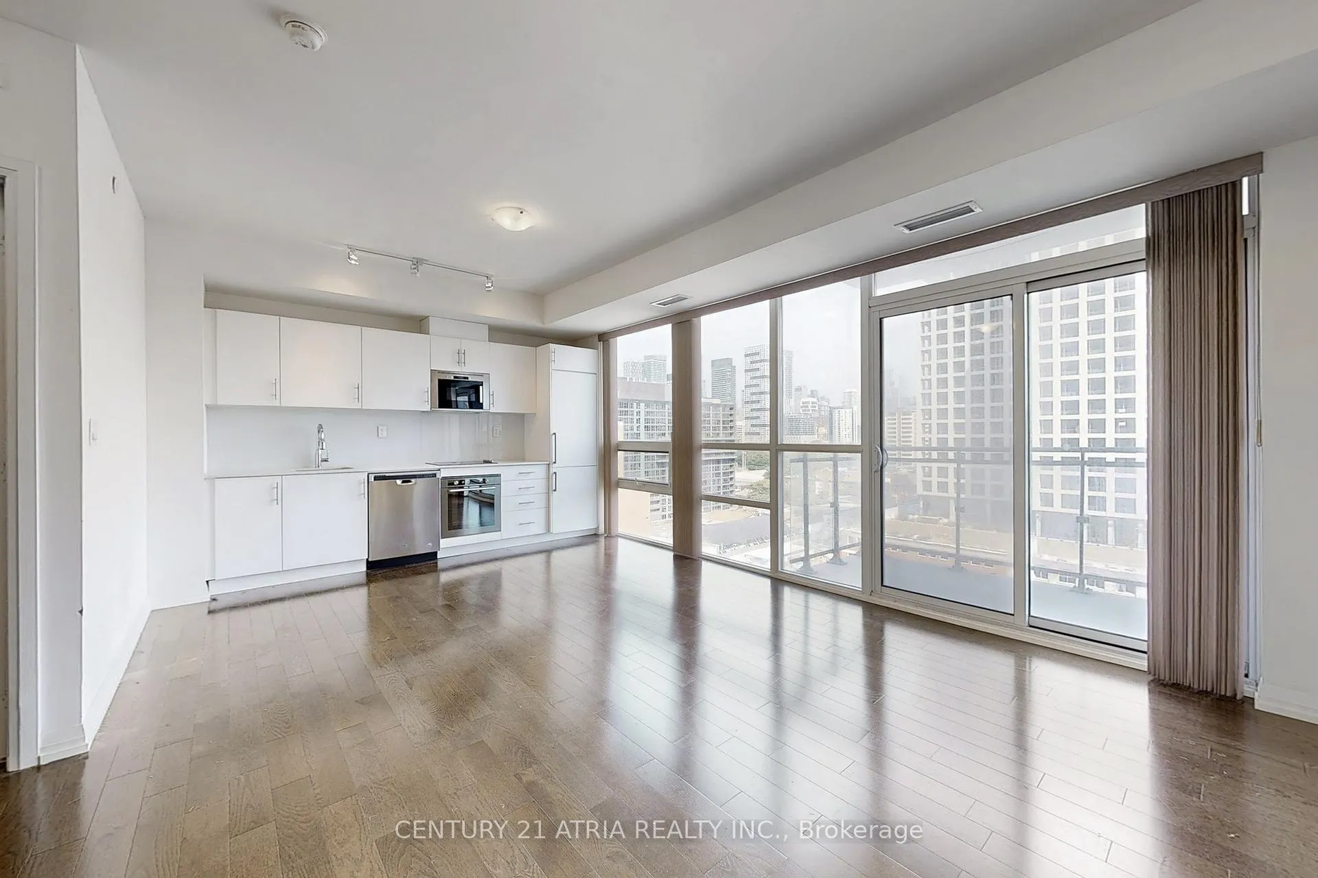 Photo 8 of Unit 1621, 460 Adelaide Street E, Toronto, Moss Park — HOMEH