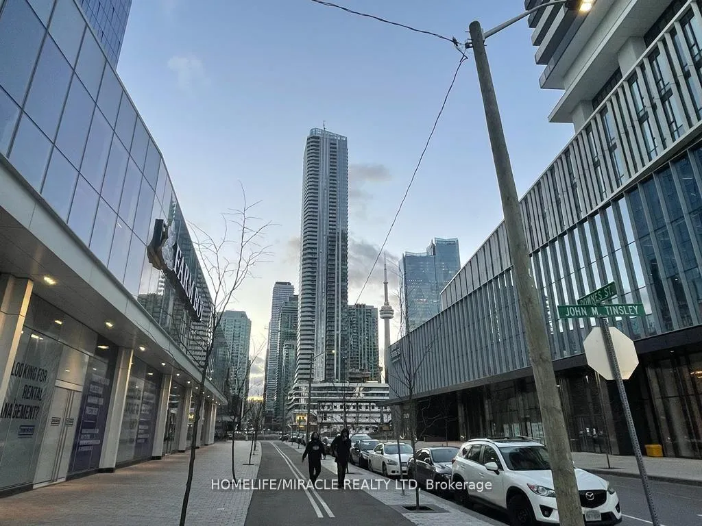 Front of Unit 4115, 138 Downes Street