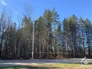 Photo 1 of Unit 2, 516 CHRISTIE LAKE Rd, Perth, Bathurst/Burgess & Sherbrooke (Bathurst) Twp — HOMEH