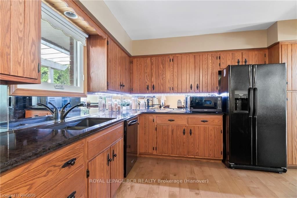 Photo 9 of 77 3RD St, Hanover — HOMEH