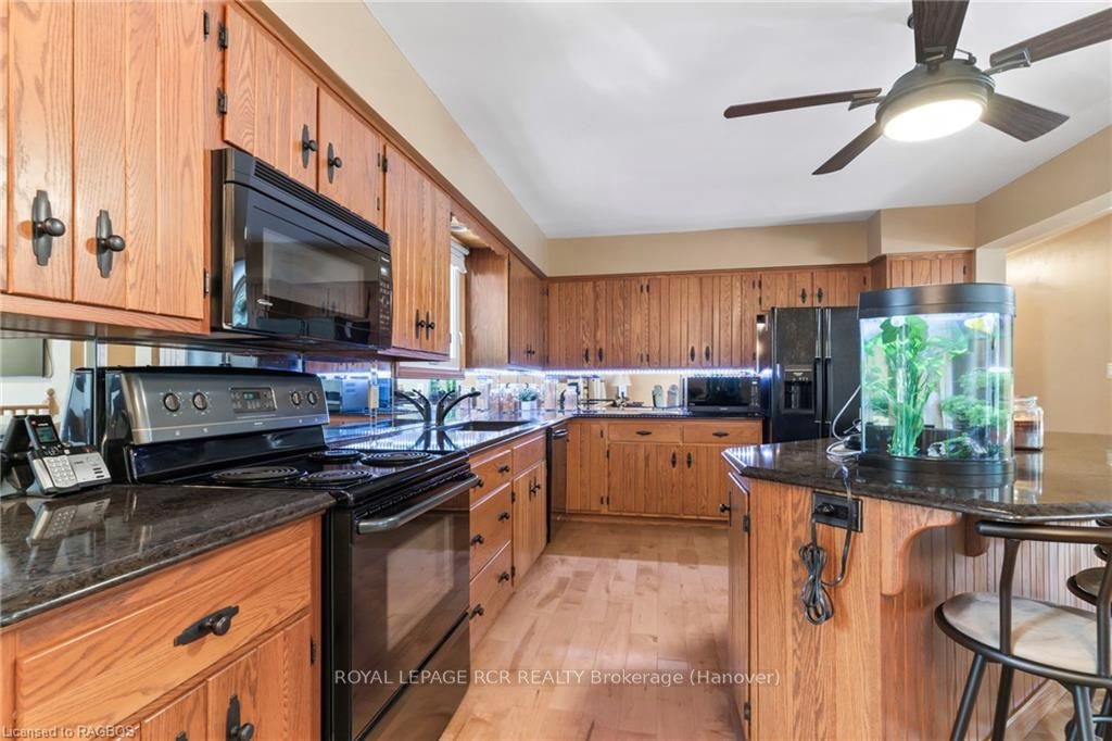 Photo 7 of 77 3RD St, Hanover — HOMEH