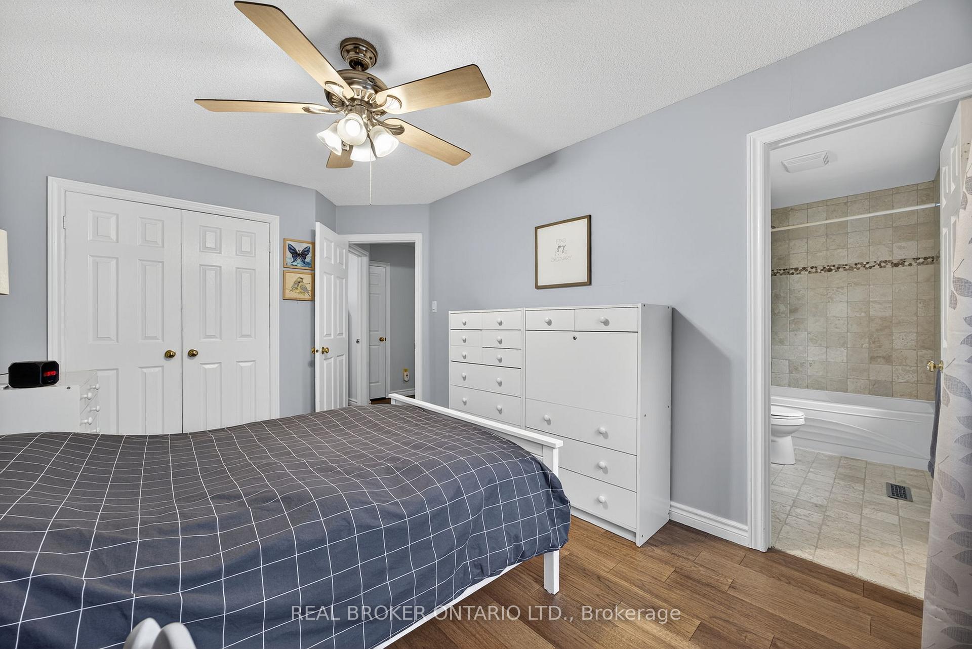 Photo 24 of 13 Balliston Road, Barrie, West Bayfield — HOMEH