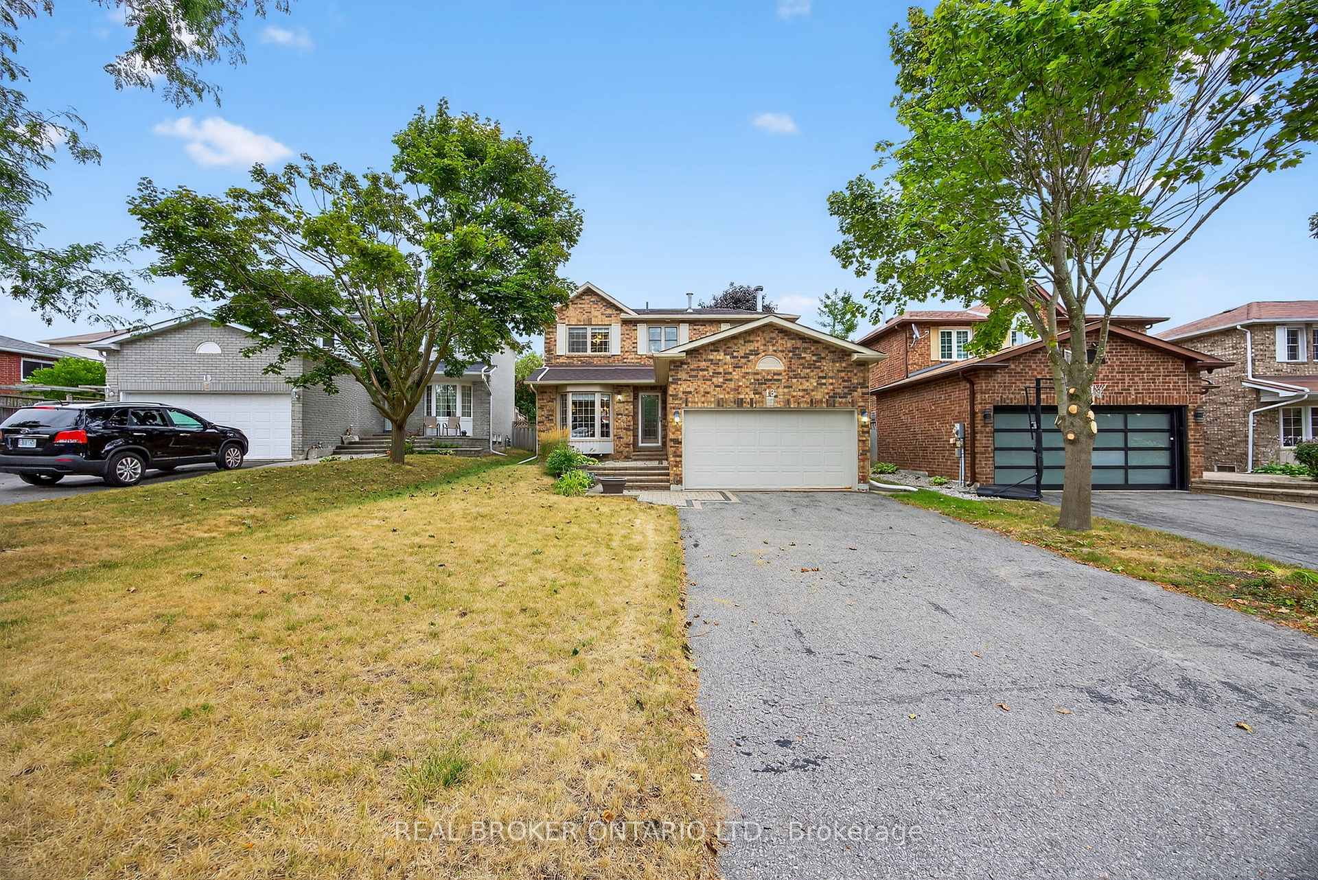 Photo 42 of 13 Balliston Road, Barrie, West Bayfield — HOMEH