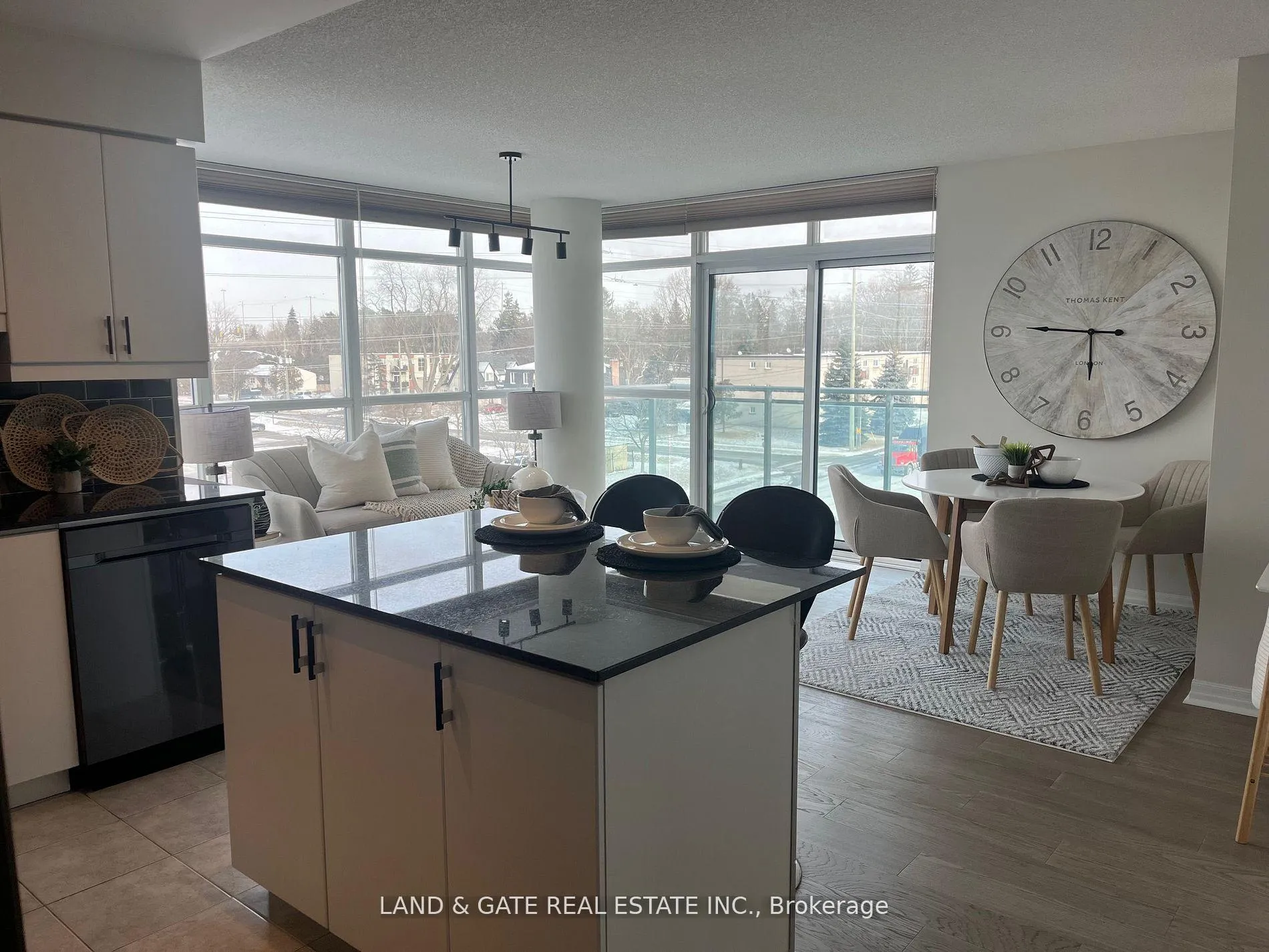 Photo 4 of Unit 511, 1600 Charles Street, Whitby, Port Whitby — HOMEH