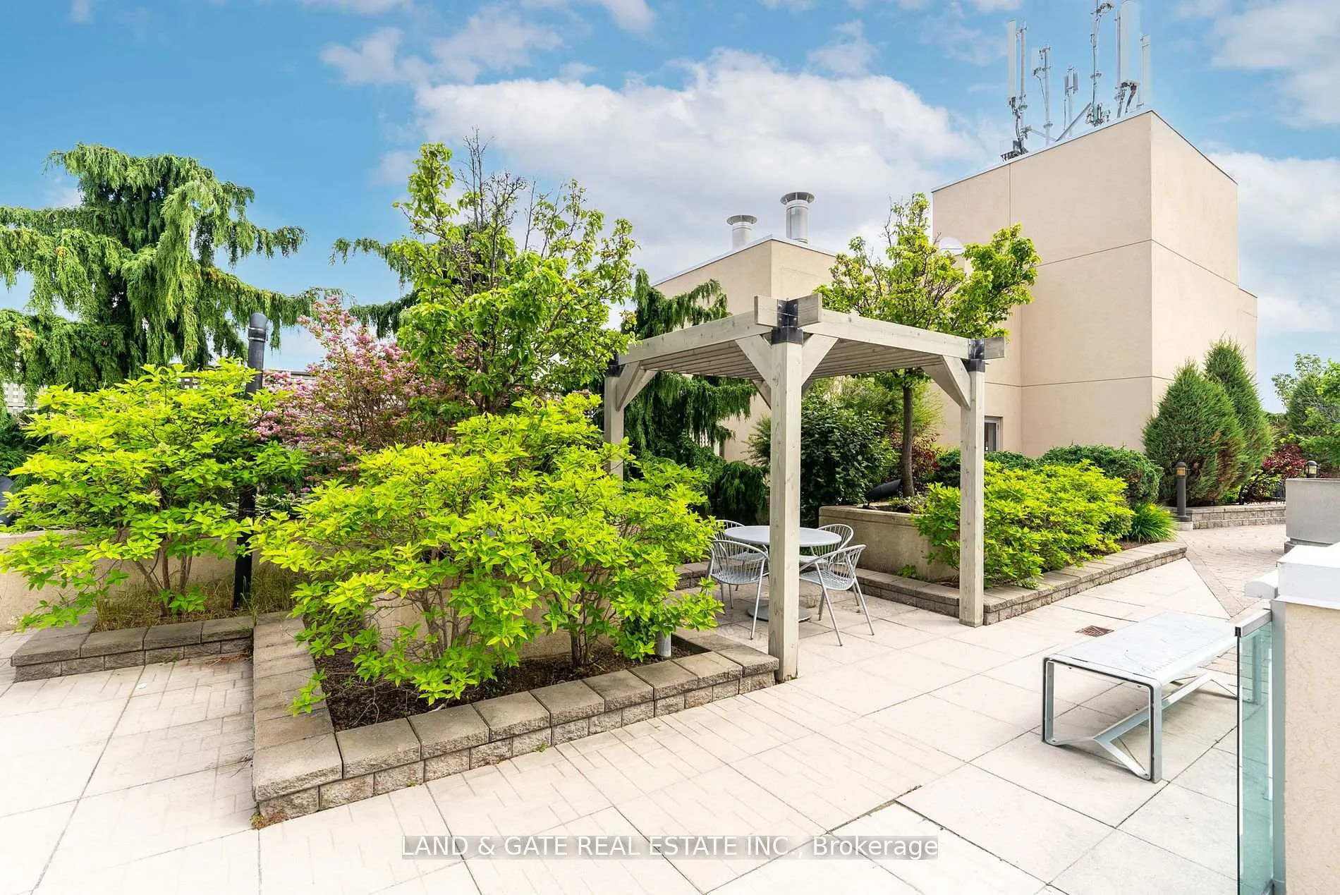 Photo 9 of Unit 511, 1600 Charles Street, Whitby, Port Whitby — HOMEH