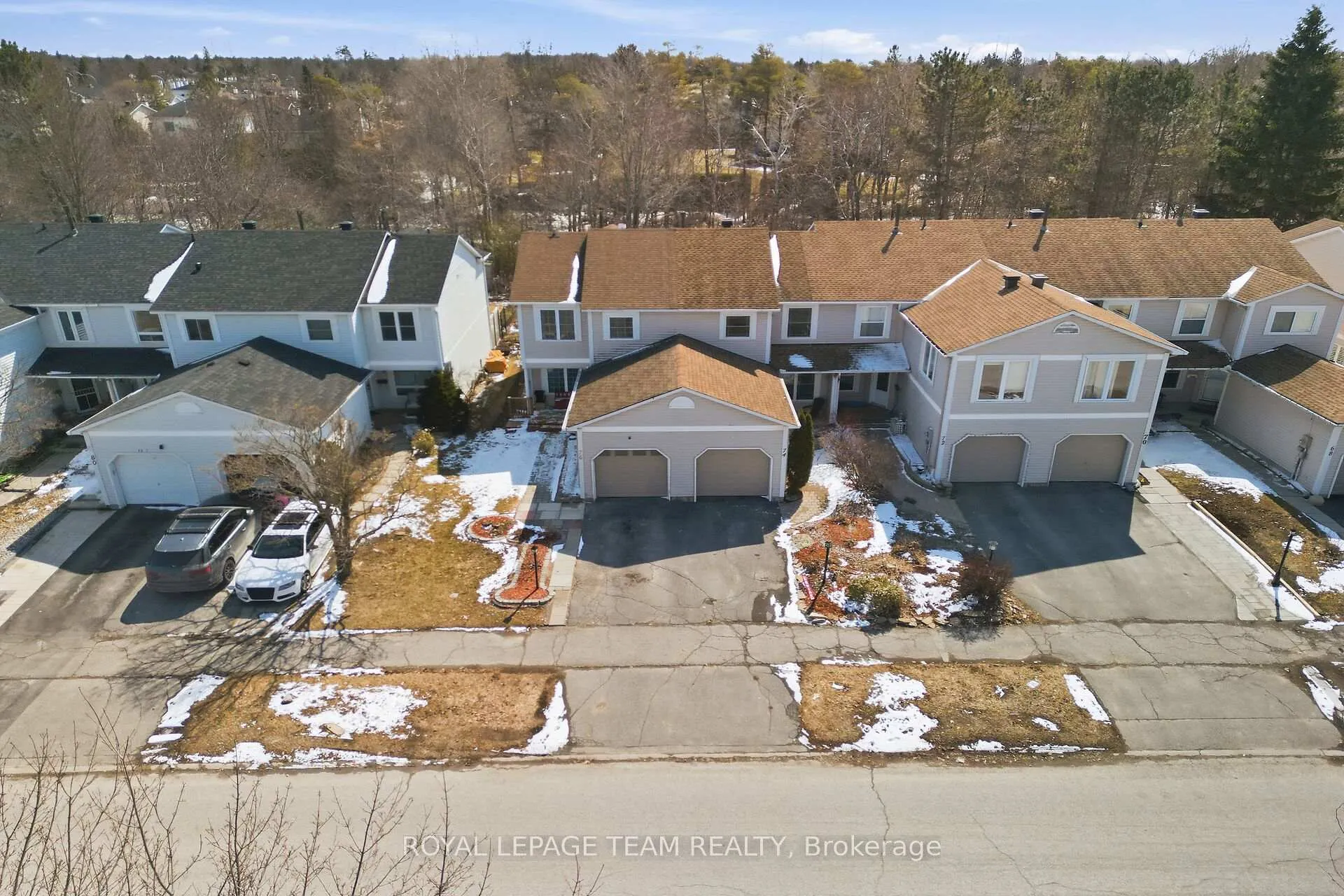 Photo 7 of 74 Palomino Drive, Ottawa, Kanata - Bridlewood — HOMEH