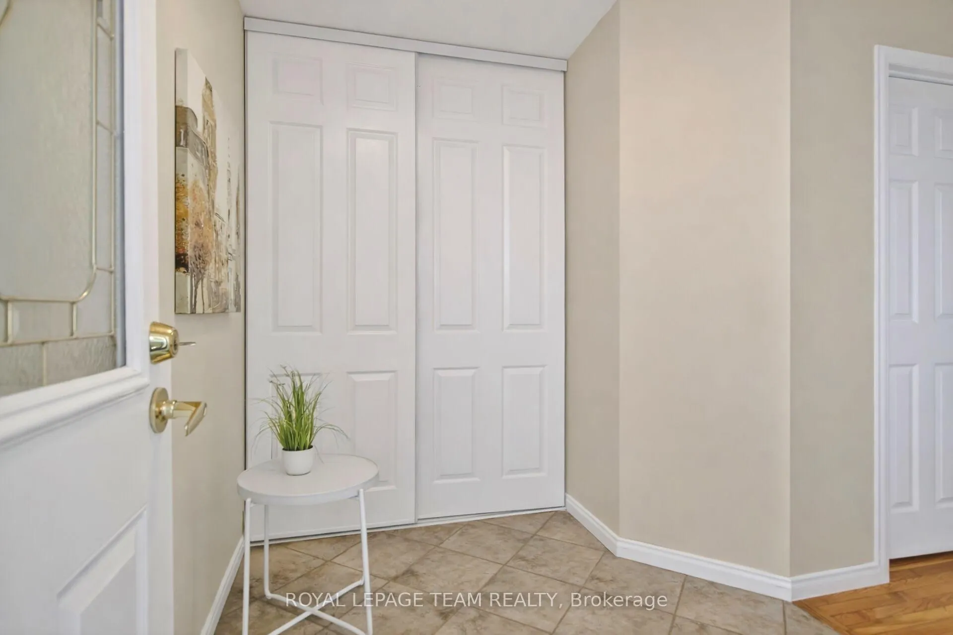 Photo 11 of 74 Palomino Drive, Ottawa, Kanata - Bridlewood — HOMEH