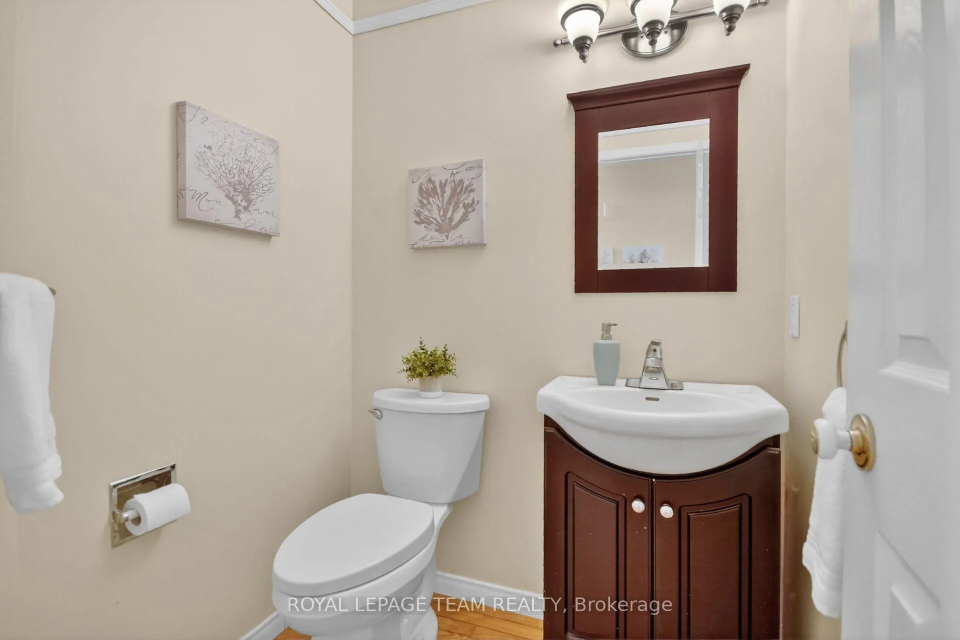 Photo 24 of 74 Palomino Drive, Ottawa, Kanata - Bridlewood — HOMEH