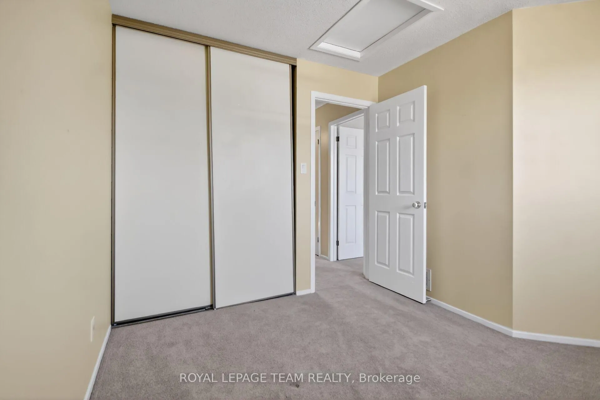 Photo 34 of 74 Palomino Drive, Ottawa, Kanata - Bridlewood — HOMEH