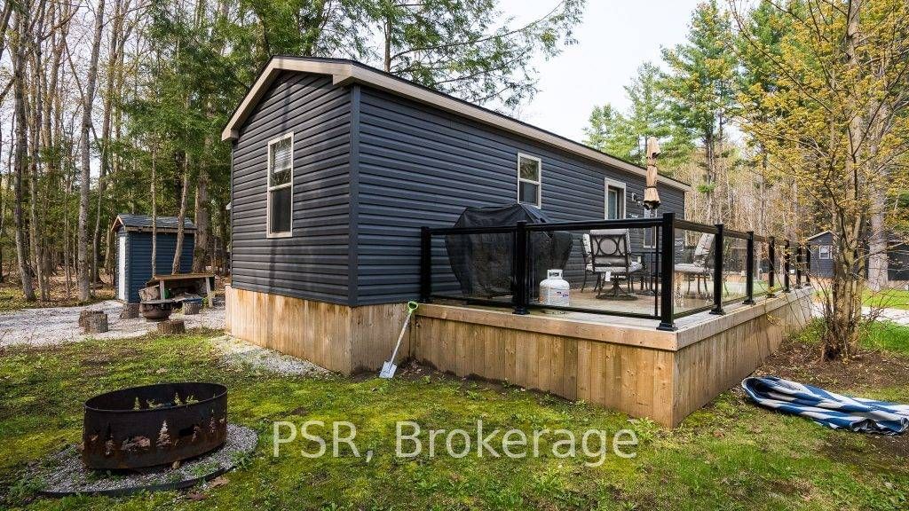 Photo 2 of Unit 206, 1082 Shamrock Marina Rd, Gravenhurst, Morrison — HOMEH