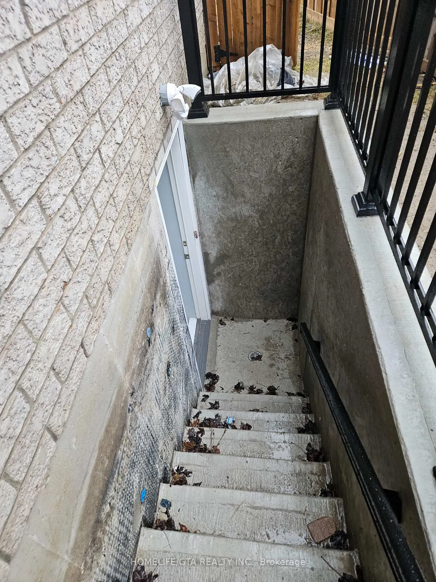 Photo 2 of Unit Basement, 745 Black Cherry Drive, Oshawa, Taunton — HOMEH